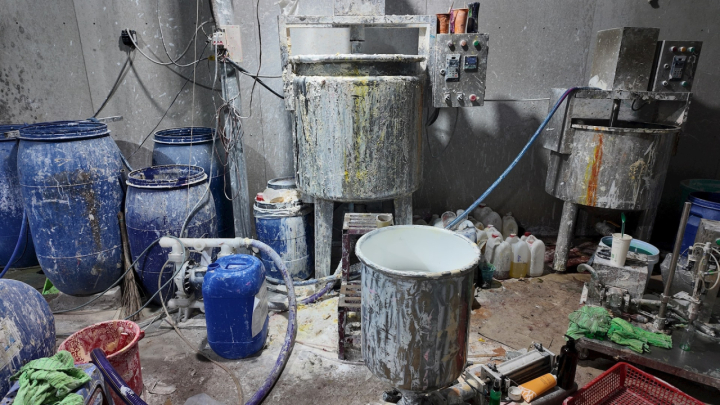 TP Hồ Chí Minh: Triệt phá đường dây sản xuất, buôn bán mỹ phẩm giả quy mô lớn