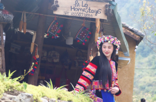 Vẻ đẹp mê hoặc của ‘làng du lịch tốt nhất thế giới’ nơi cực Bắc Việt Nam