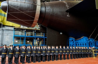 Nga hạ thủy tàu ngầm hạt nhân có thể mang siêu ngư lôi Poseidon