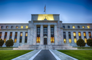 Fed sẽ giảm tiếp lãi suất trong tháng 12 - Các công ty môi giới lớn dự báo