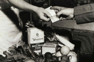 Tem phiếu thực phẩm ở Mỹ có từ bao giờ?