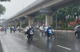 Bão Kalmaegi mạnh cấp 13, giật cấp 17 hướng vào miền Trung