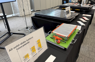 Công nghiệp ô tô điện Nhật Bản đặt cược vào khả năng tự chủ pin thể rắn