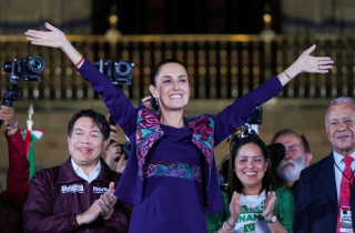 Tổng thống Mexico bị quấy rối tình dục trên phố