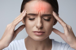 Phẫu thuật giúp người phụ nữ thoát khỏi 20 năm đau nửa đầu