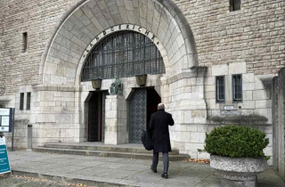 Toà án Đức: Lê Trung Khoa có thể bị phạt tù từ 6 tháng - 2 năm nếu tái phạm vu khống Vingroup hối lộ