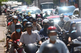 TP.HCM chờ hành lang pháp lý để triển khai cải hoán xe máy xăng sang điện