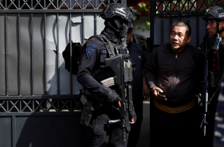 Nổ nhà thờ Hồi giáo ở Jakarta, 54 người bị thương