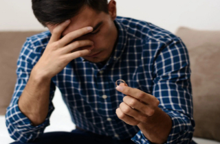 Nhà gái bắt mua nhà mới cho cưới, tôi chia tay vì không muốn cả đời làm con nợ