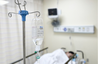 Ngộ độc nghi do ăn bánh mì ở TP.HCM: Thêm 11 ca nhập viện