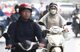 Chuyên gia lý giải vì sao Hà Nội nồm ẩm bất thường