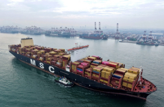 Mỹ - Trung tạm dừng thu phí cảng theo thỏa thuận