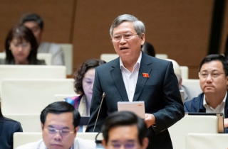 Đề xuất hỗ trợ tài chính cho tất cả phụ nữ sinh đủ 2 con, giảm thuế TNCN