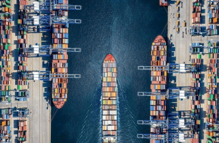 DN xuất khẩu Vinatex, May Sông Hồng, Vĩnh Hoàn, Sao Ta... bước vào giai đoạn thử lửa lớn nhất từ đầu năm