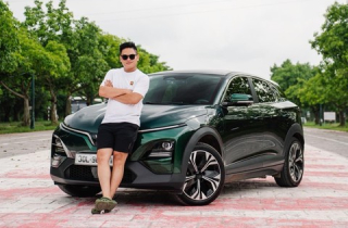 Lái thử VF 6 lần đầu, Gen Z làm ngành năng lượng xanh bỏ luôn ý định mua xe xăng