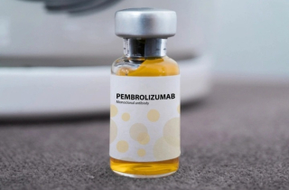 Pembroria của Nga sắp về Việt Nam: Bệnh nhân ung thư nào được chỉ định dùng?