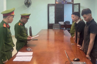 Ba thanh niên đi ô tô lên công trường cao tốc Bắc - Nam trộm vật tư