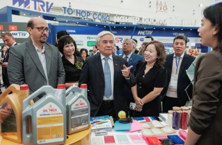 Các 'ông lớn' mang gì đến Tuần lễ Công nghiệp và Công nghệ Việt Nam 2025?