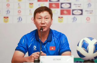 HLV Kim Sang-sik: Hy vọng Nguyễn Xuân Son có cơ hội ghi bàn