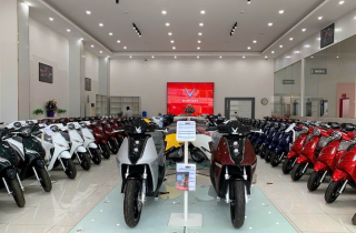 Chủ 5 đại lý phân phối xe máy điện dự đoán: Xe máy điện VinFast sẽ tăng trưởng theo cấp số nhân