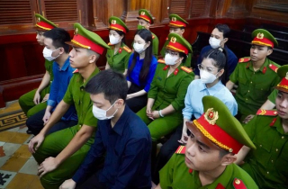 Hoa hậu Thùy Tiên, Quang Linh Vlogs, Hằng Du Mục lĩnh 2 năm tù