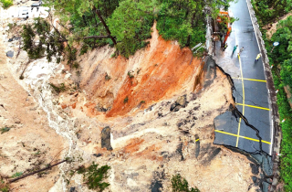 Lâm Đồng công bố tình huống khẩn cấp về thiên tai tại đèo Mimosa