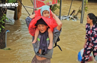 Khi nào miền Trung giảm mưa, nước rút?