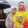 Đau lòng lễ tang hai vợ chồng bị nước lũ cuốn trôi khi chở con đi chạy lũ