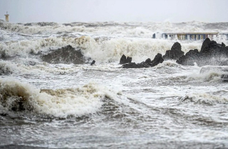 Biển Đông có thể đón 1-2 cơn bão hoặc áp thấp nhiệt đới trong 1 tháng tới