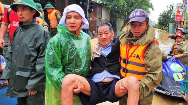 Mưa lũ khiến 102 người chết và mất tích, thiệt hại hơn 13.000 tỷ đồng