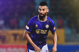 Hà Nội FC chia tay ngoại binh mất giá 7 tỷ đồng sau 3 tháng