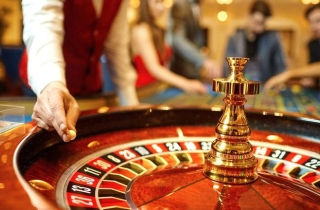Cho phép người Việt vào chơi casino ở Phú Quốc, Hồ Tràm và Vân Đồn