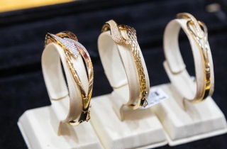 Giá vàng hôm nay 26/11: Giữ vững mức 4.100 USD/ounce