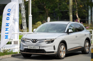 SUV tầm giá 1 tỷ đồng: Ưu thế vượt trội gọi tên VinFast VF 8