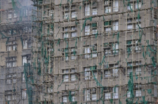 Loạt giả thuyết quanh vụ cháy khiến hơn 300 người chết và mất tích ở Hong Kong