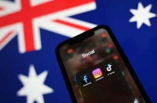 Cấm trẻ em sử dụng mạng xã hội: Câu chuyện 'nóng' của nhiều quốc gia