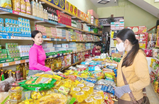 Doanh thu miễn thuế với hộ kinh doanh có thể lên 300 triệu đồng