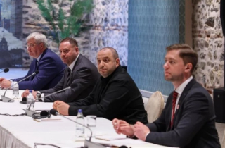 Mỹ và Ukraine bắt đầu đàm phán tại Florida về giải pháp chấm dứt xung đột