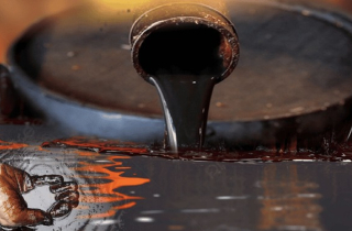 Giá xăng dầu hôm nay 2/12: Quay đầu tăng