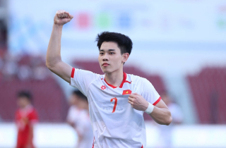 Đình Bắc lập cú đúp, U22 Việt Nam thắng chật vật U22 Lào