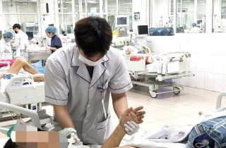 Sốt không dứt sau cúm A, người đàn ông phát hiện nhiễm nấm nguy hiểm