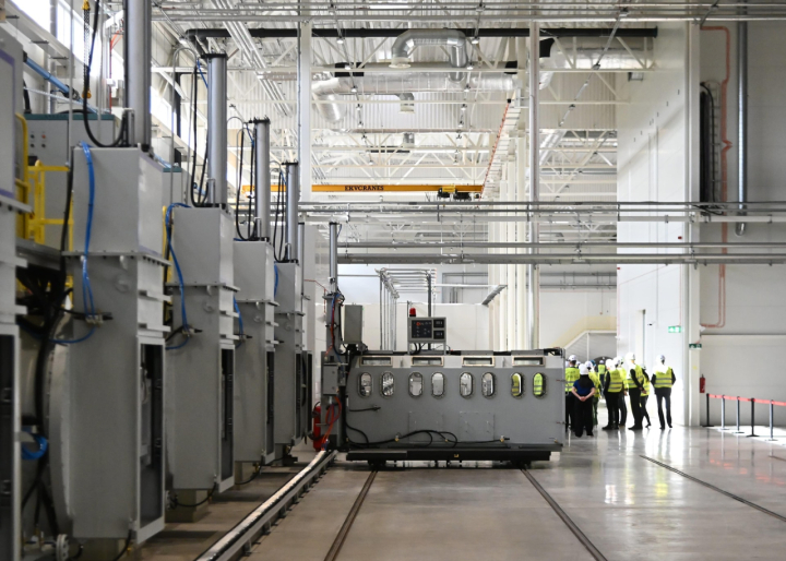 108233019-1764243888072-gettyima