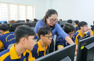 Nghề nào trả lương cao nhất cho sinh viên mới ra trường?