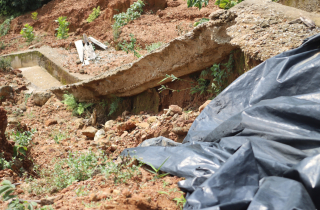 Dự án nghĩa trang gần 40 tỷ ở Huế bị mưa lũ lịch sử tàn phá thế nào?