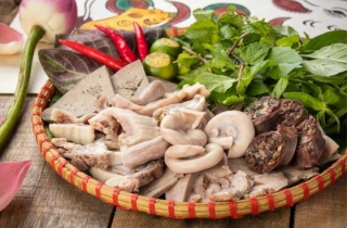 Lòng heo khoái khẩu nhưng nhiều người không biết mình thuộc nhóm phải kiêng