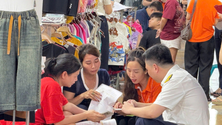 Trải nghiệm AI hỗ trợ hộ, cá nhân kinh doanh khai thuế