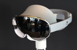 Kính thông minh: Tương lai của điện toán cá nhân trong năm 2025