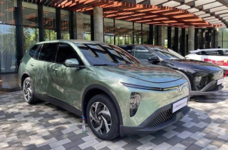 Thị trường xe điện tăng tốc: Tín hiệu tích cực giữa áp lực ô nhiễm