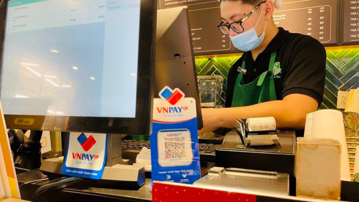 Vì sao hộ kinh doanh phải kê khai và 'lộ diện' mọi tài khoản ngân hàng?