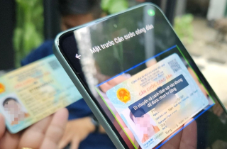 Từ ngày 1-1-2026, không dùng hộ chiếu giao dịch ngân hàng
